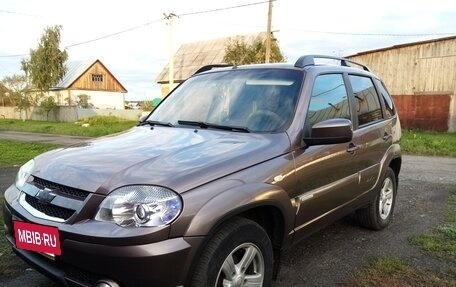 Chevrolet Niva I рестайлинг, 2013 год, 480 000 рублей, 3 фотография