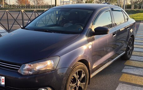 Volkswagen Polo VI (EU Market), 2011 год, 700 000 рублей, 6 фотография