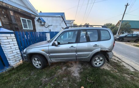 Chevrolet Niva I рестайлинг, 2011 год, 290 000 рублей, 4 фотография