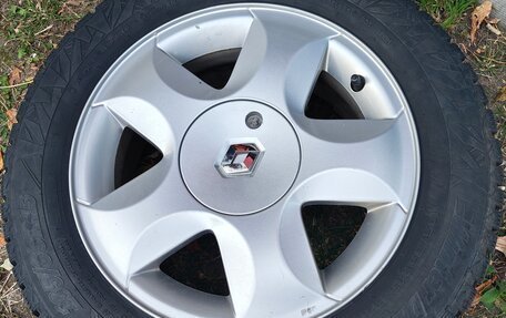 Renault Sandero I, 2013 год, 670 000 рублей, 18 фотография