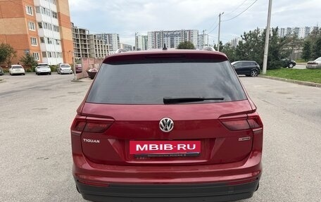 Volkswagen Tiguan II, 2019 год, 2 050 000 рублей, 3 фотография