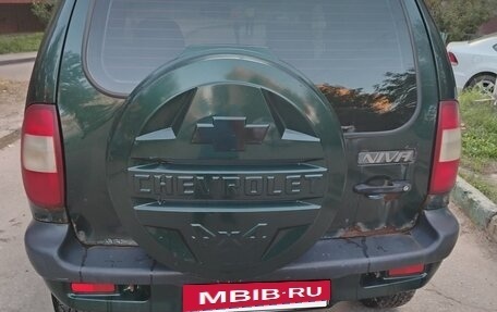 Chevrolet Niva I рестайлинг, 2004 год, 170 000 рублей, 5 фотография