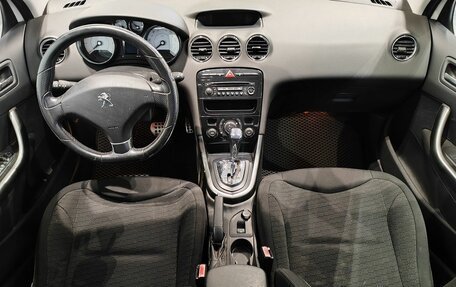 Peugeot 308 II, 2011 год, 639 000 рублей, 10 фотография