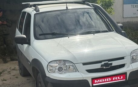 Chevrolet Niva I рестайлинг, 2014 год, 950 000 рублей, 1 фотография