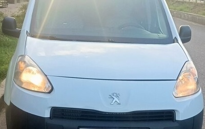 Peugeot Partner II рестайлинг 2, 2014 год, 700 000 рублей, 1 фотография