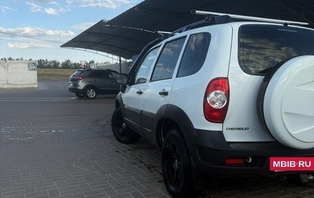 Chevrolet Niva I рестайлинг, 2014 год, 950 000 рублей, 4 фотография