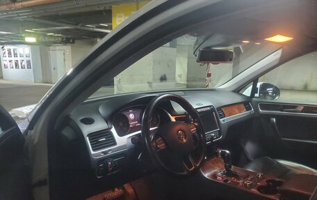 Volkswagen Touareg III, 2013 год, 2 100 000 рублей, 15 фотография