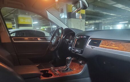 Volkswagen Touareg III, 2013 год, 2 100 000 рублей, 12 фотография