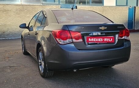 Chevrolet Cruze II, 2011 год, 870 000 рублей, 9 фотография