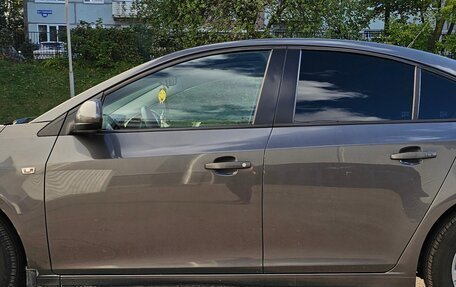 Chevrolet Cruze II, 2011 год, 870 000 рублей, 5 фотография