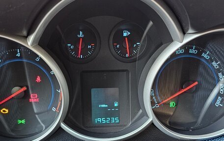 Chevrolet Cruze II, 2011 год, 870 000 рублей, 13 фотография