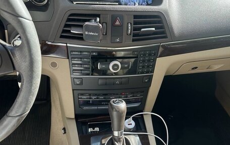Mercedes-Benz E-Класс, 2011 год, 1 600 000 рублей, 16 фотография