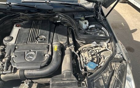 Mercedes-Benz E-Класс, 2011 год, 1 600 000 рублей, 22 фотография