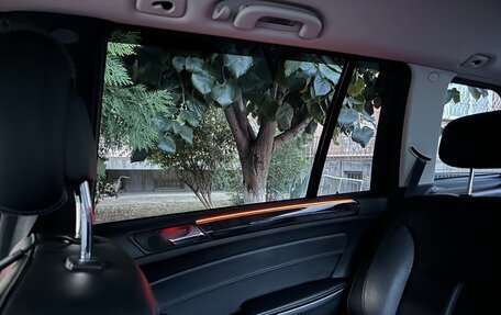 Mercedes-Benz GL-Класс, 2011 год, 2 190 000 рублей, 33 фотография