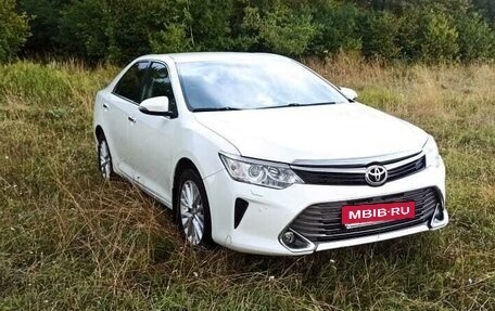 Toyota Camry, 2015 год, 1 450 000 рублей, 1 фотография