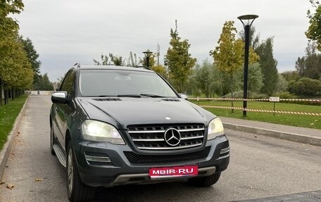Mercedes-Benz M-Класс, 2010 год, 1 520 000 рублей, 1 фотография