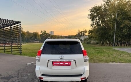 Toyota Land Cruiser Prado 150 рестайлинг 2, 2010 год, 2 500 000 рублей, 10 фотография