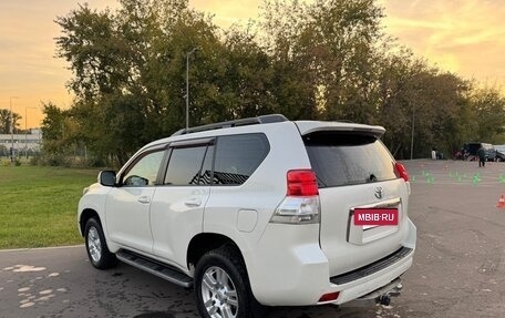 Toyota Land Cruiser Prado 150 рестайлинг 2, 2010 год, 2 500 000 рублей, 11 фотография