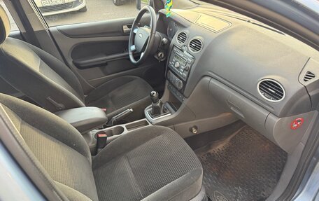Ford Focus II рестайлинг, 2006 год, 440 000 рублей, 19 фотография