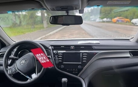 Toyota Camry, 2019 год, 1 650 000 рублей, 5 фотография
