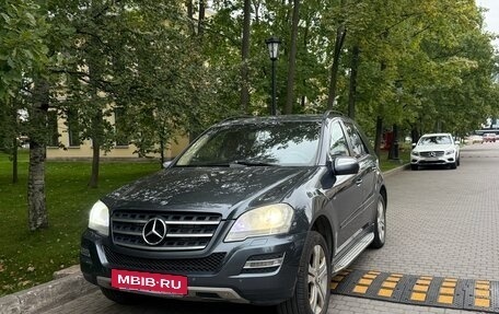 Mercedes-Benz M-Класс, 2010 год, 1 520 000 рублей, 8 фотография