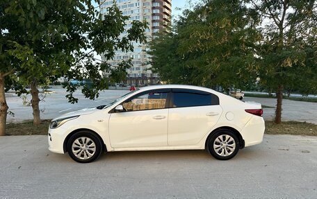 KIA Rio IV, 2018 год, 865 000 рублей, 4 фотография