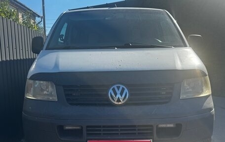 Volkswagen Transporter T5 рестайлинг, 2004 год, 1 200 000 рублей, 1 фотография