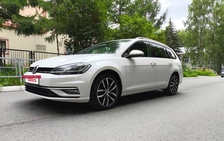 Volkswagen Golf VII, 2019 год, 1 570 000 рублей, 4 фотография