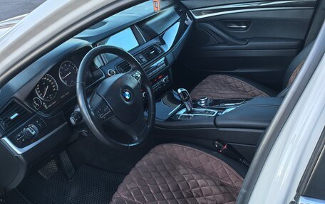 BMW 5 серия, 2014 год, 1 680 000 рублей, 10 фотография