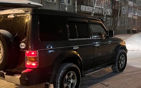 Mitsubishi Pajero III рестайлинг, 1992 год, 850 000 рублей, 8 фотография