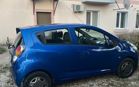 Chevrolet Spark III, 2011 год, 580 000 рублей, 3 фотография
