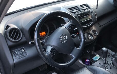 Toyota RAV4, 2010 год, 1 190 000 рублей, 2 фотография
