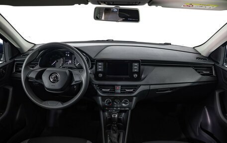 Skoda Rapid II, 2020 год, 1 399 000 рублей, 10 фотография