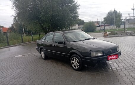 Volkswagen Passat B3, 1988 год, 145 000 рублей, 1 фотография