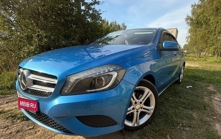 Mercedes-Benz A-Класс, 2013 год, 1 550 000 рублей, 4 фотография
