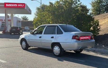 Daewoo Nexia I рестайлинг, 2012 год, 325 000 рублей, 4 фотография