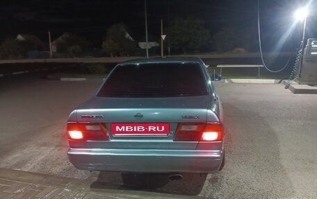 Nissan Primera II рестайлинг, 1992 год, 155 000 рублей, 2 фотография