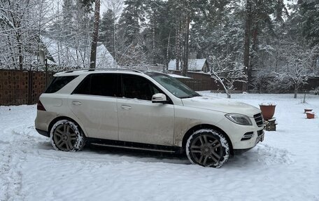 Mercedes-Benz M-Класс, 2013 год, 2 645 000 рублей, 4 фотография