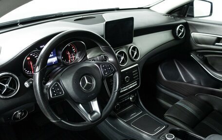Mercedes-Benz CLA, 2017 год, 1 589 898 рублей, 11 фотография