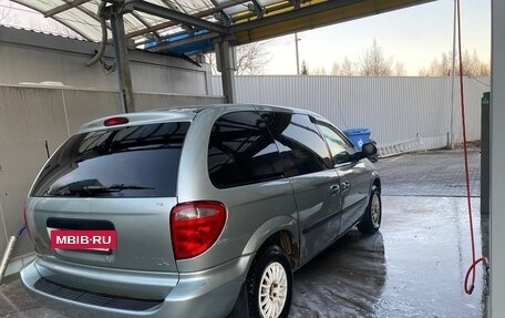 Chrysler Voyager IV, 2002 год, 360 000 рублей, 2 фотография