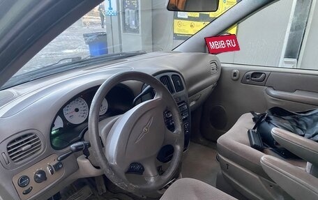 Chrysler Voyager IV, 2002 год, 360 000 рублей, 7 фотография