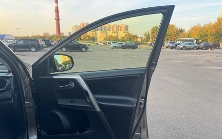 Toyota RAV4, 2012 год, 1 175 000 рублей, 12 фотография