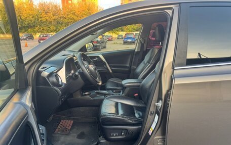 Toyota RAV4, 2012 год, 1 175 000 рублей, 27 фотография