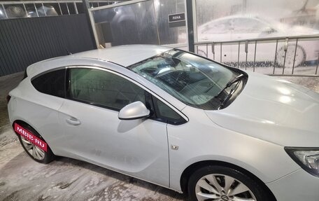 Opel Astra J, 2011 год, 780 000 рублей, 3 фотография