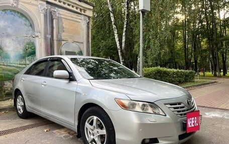 Toyota Camry, 2007 год, 730 000 рублей, 8 фотография