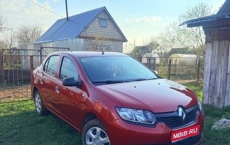Renault Logan II, 2018 год, 1 200 000 рублей, 1 фотография