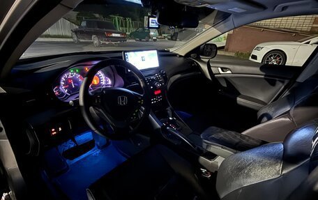 Honda Accord VIII рестайлинг, 2011 год, 1 875 000 рублей, 24 фотография