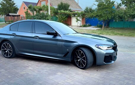 BMW 5 серия, 2019 год, 4 950 000 рублей, 2 фотография