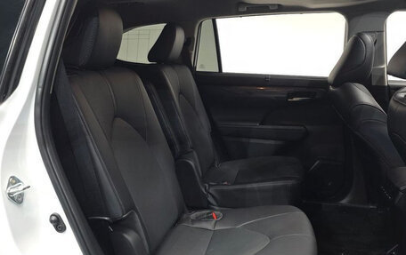 Toyota Highlander, 2023 год, 4 661 355 рублей, 14 фотография