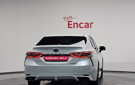 Toyota Camry, 2023 год, 3 189 788 рублей, 4 фотография